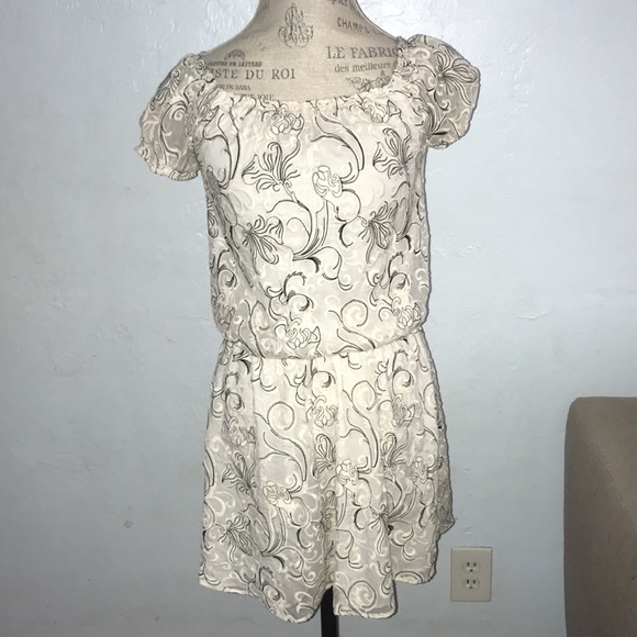Alice + Olivia Janelle Off the Shoulder Silk and Lace Dress Size 2 $368 retail - Picture 3 of 11